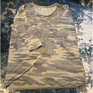 karyn seo, mid arm length, camo, embroidery